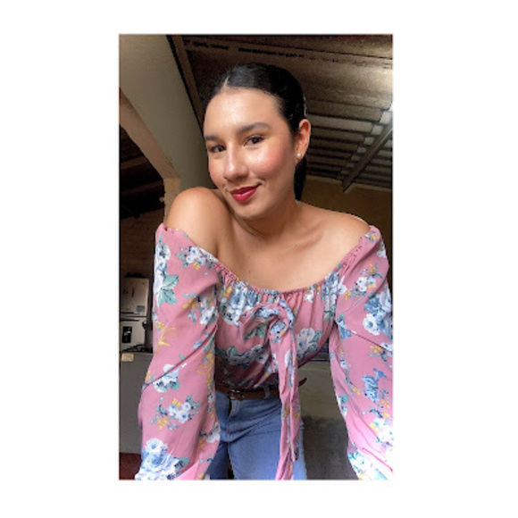 Meet your Posher, Paula - Picture 1 of 1